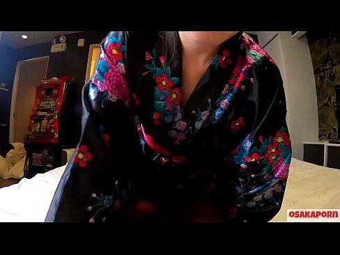 ❤️ Keçika ciwan a cosplay ji seksê hez dike ku bi orgazmê bi şûjinek di hespêk û blowjob de. Keçika Asyayî ya bi pisîka porî û bi cil û bergên kevneşopî yên Japonî di vîdyoya amator de ku masturbasyona bi pêlîstokên qijikê nîşan dide. Sakura 3 OSAKAPORN. Porno li me ku.nastypornpics-com.ru ❌️